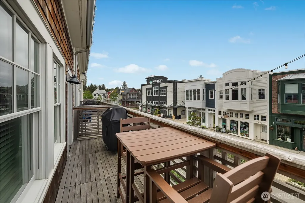 211 Market Street Pacific Beach WA 98571