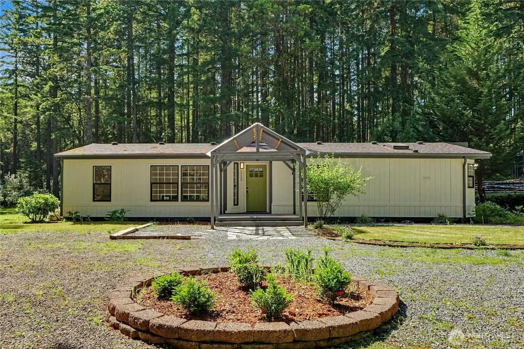 11150 Helena Trail SW Port Orchard WA 98367