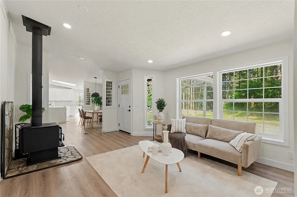 11150 Helena Trail SW Port Orchard WA 98367