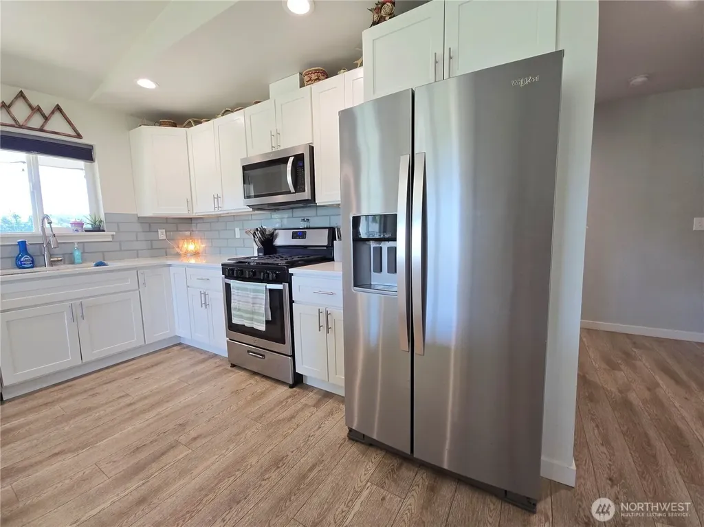 1040 Ashwood Lane Forks WA 98331