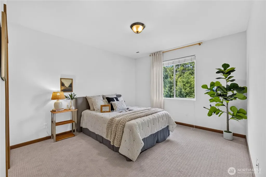 139 S 47th Street Mount Vernon WA 98274