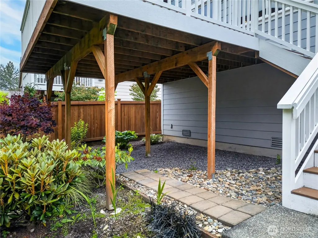 139 S 47th Street Mount Vernon WA 98274