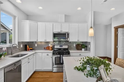 139 S 47th Street Mount Vernon WA 98274