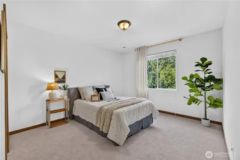 139 S 47th Street Mount Vernon WA 98274