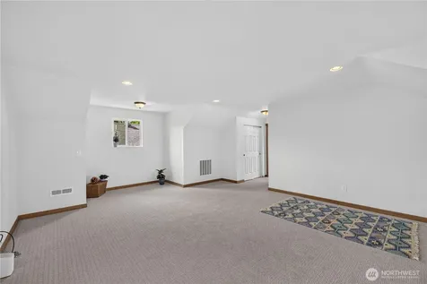 139 S 47th Street Mount Vernon WA 98274