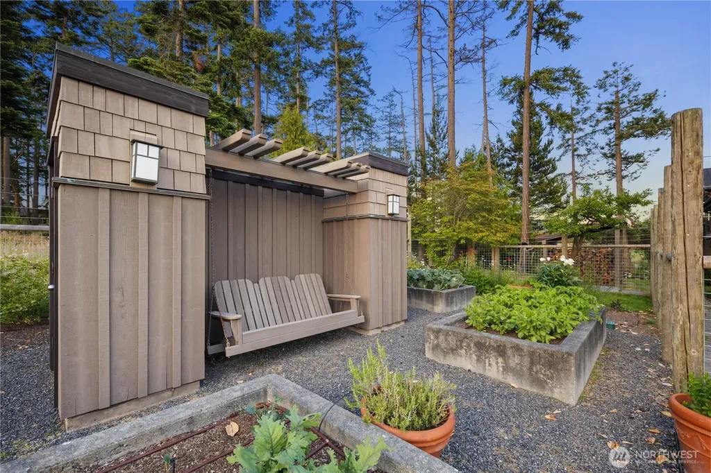 235 Seal Rock Lane Friday Harbor WA 98250