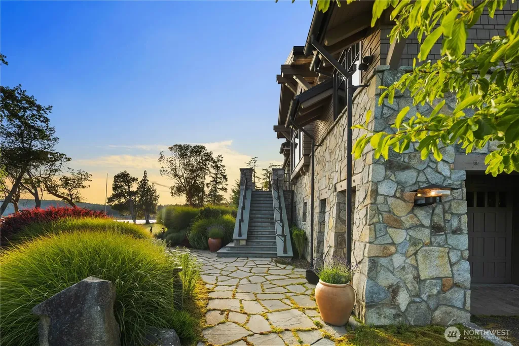 235 Seal Rock Lane Friday Harbor WA 98250