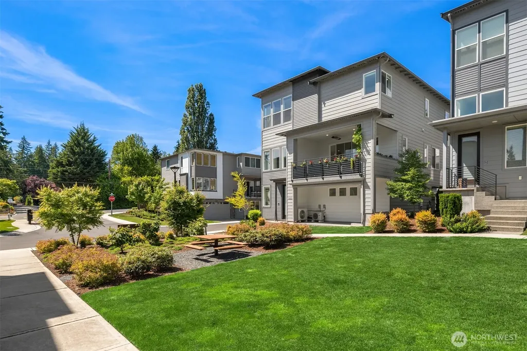 7803 NE 123rd Court Kirkland WA 98034