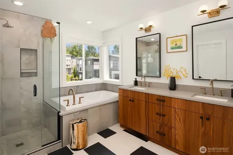 7803 NE 123rd Court Kirkland WA 98034