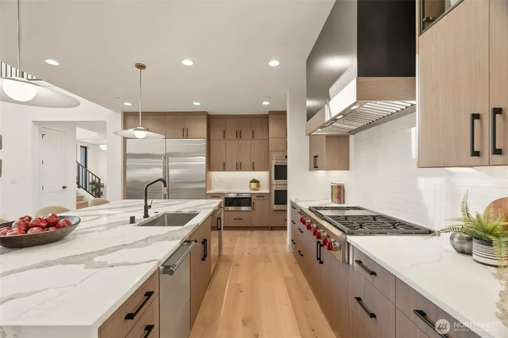 15103 SE 41st Place Bellevue WA 98006