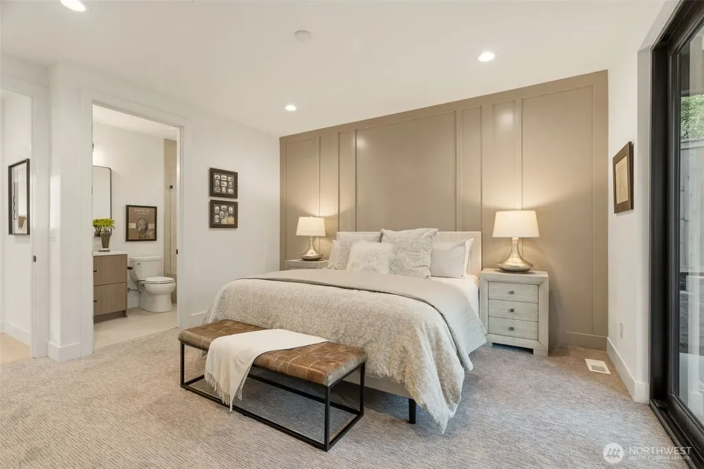 15103 SE 41st Place Bellevue WA 98006