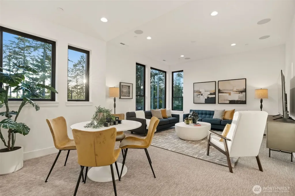 15103 SE 41st Place Bellevue WA 98006