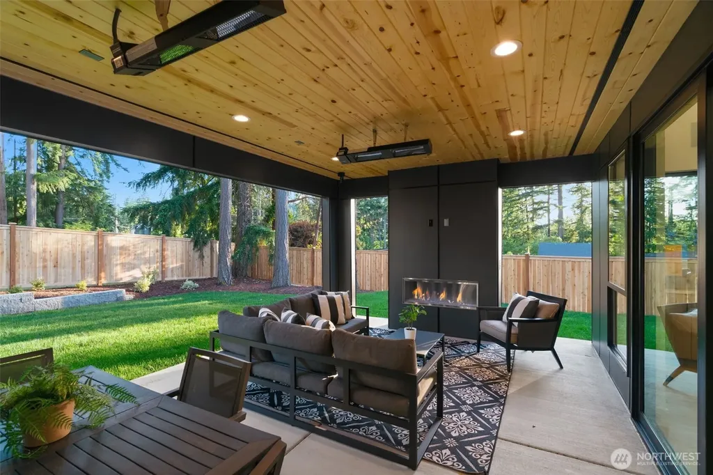15103 SE 41st Place Bellevue WA 98006