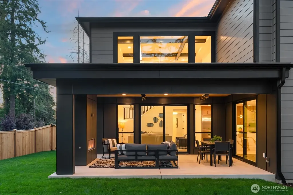 15103 SE 41st Place Bellevue WA 98006