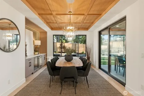 15103 SE 41st Place Bellevue WA 98006