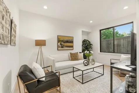 15103 SE 41st Place Bellevue WA 98006