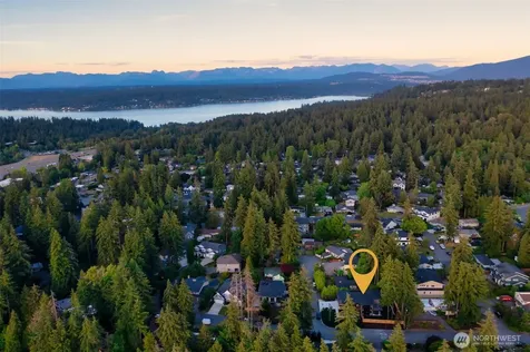 15103 SE 41st Place Bellevue WA 98006