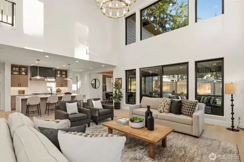 15103 SE 41st Place Bellevue WA 98006