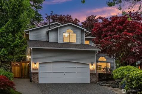 933 6th Place S Kirkland WA 98033
