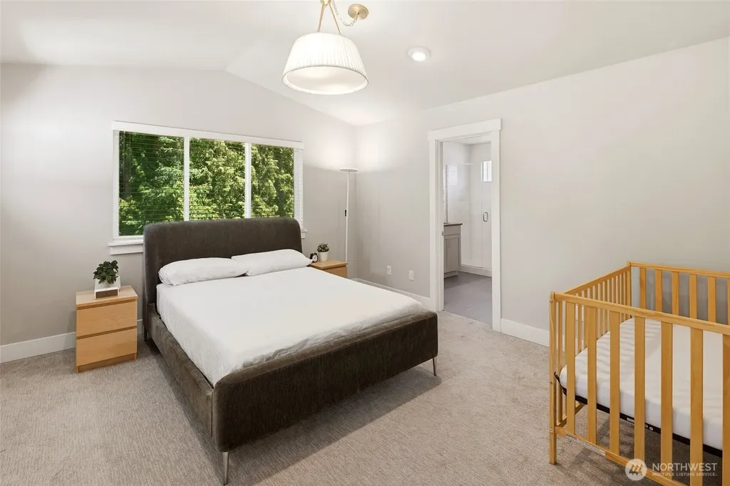 19611 3rd Drive SE Bothell WA 98012