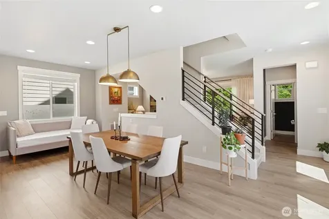 19611 3rd Drive SE Bothell WA 98012