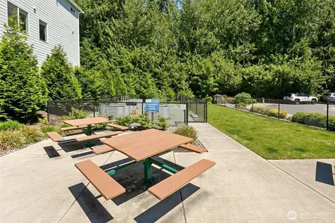 19611 3rd Drive SE Bothell WA 98012