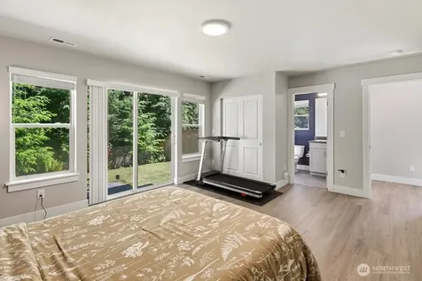 19611 3rd Drive SE Bothell WA 98012