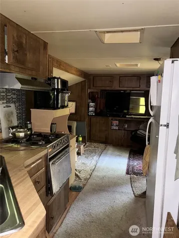 1128 Alder Lane Sumas WA 98295