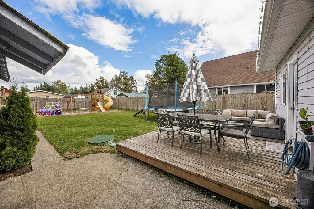 404 Nixon Street S Roy WA 98580