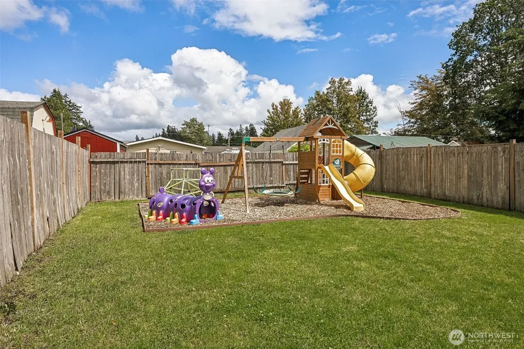 404 Nixon Street S Roy WA 98580