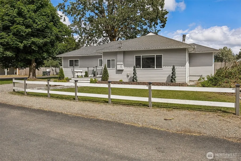 404 Nixon Street S Roy WA 98580