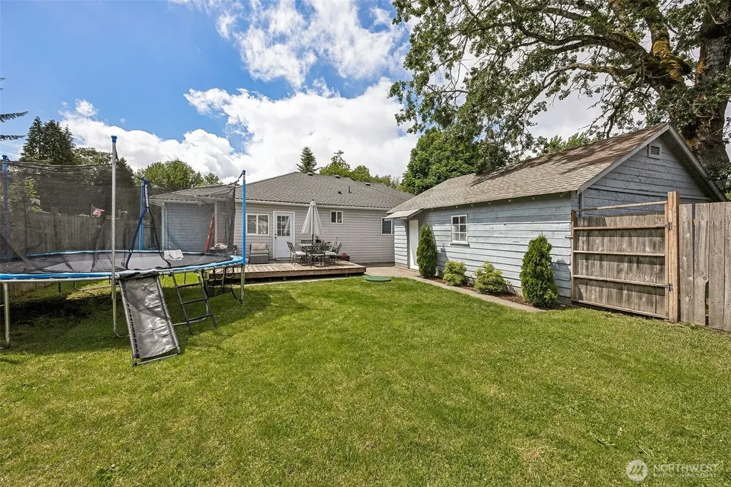 404 Nixon Street S Roy WA 98580