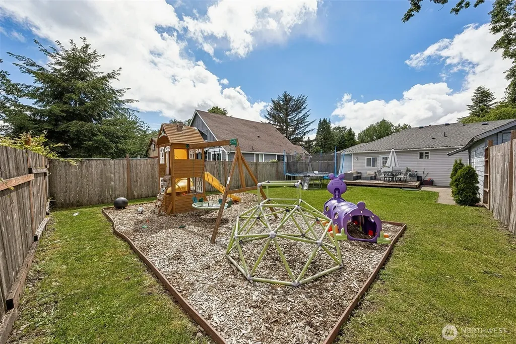 404 Nixon Street S Roy WA 98580