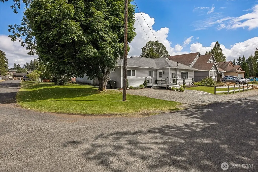 404 Nixon Street S Roy WA 98580