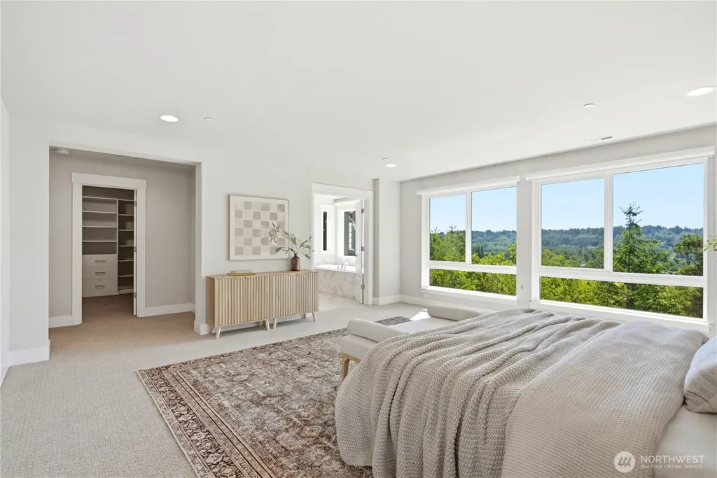 11795 155th Avenue NE Redmond WA 98052