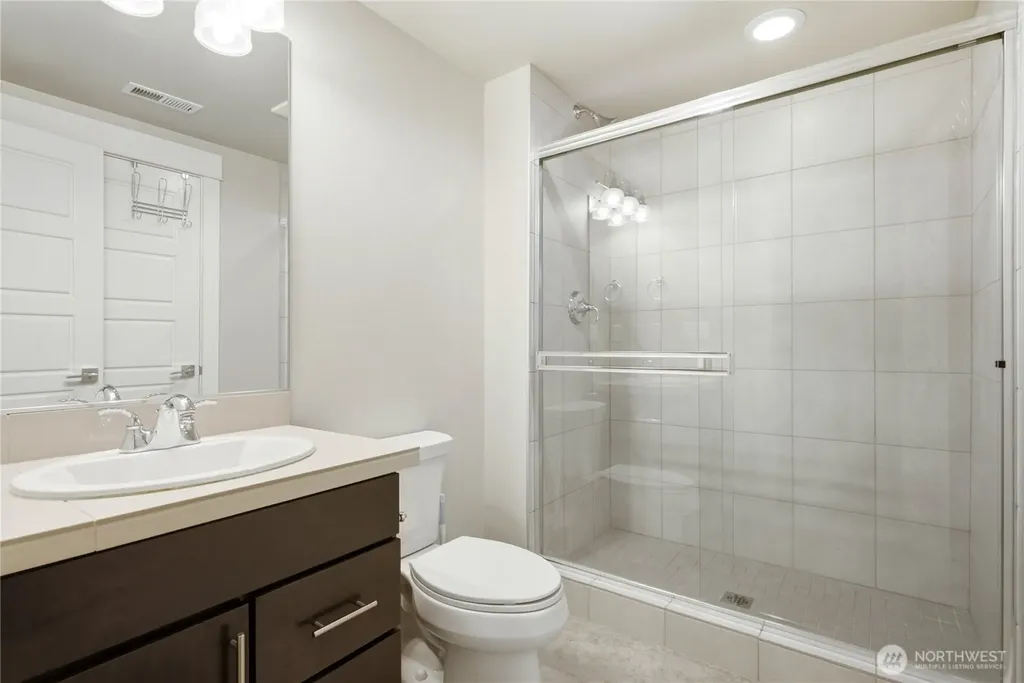 11795 155th Avenue NE Redmond WA 98052