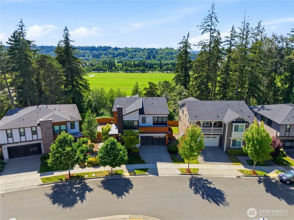 11795 155th Avenue NE Redmond WA 98052
