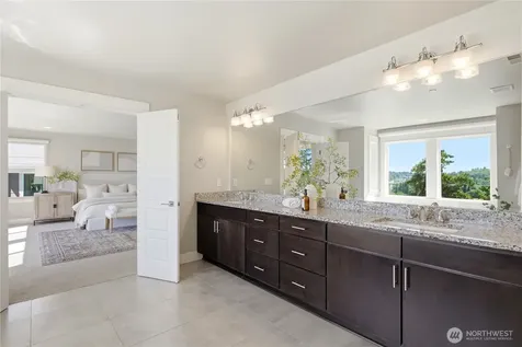11795 155th Avenue NE Redmond WA 98052