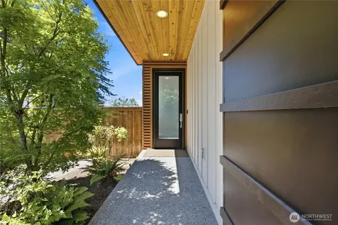 11795 155th Avenue NE Redmond WA 98052