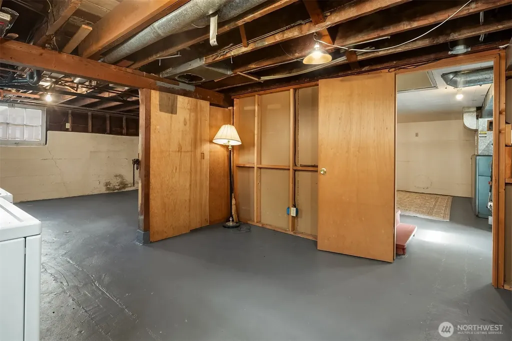 3802 NE 52nd Street Seattle WA 98105