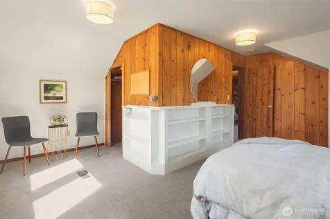 3802 NE 52nd Street Seattle WA 98105