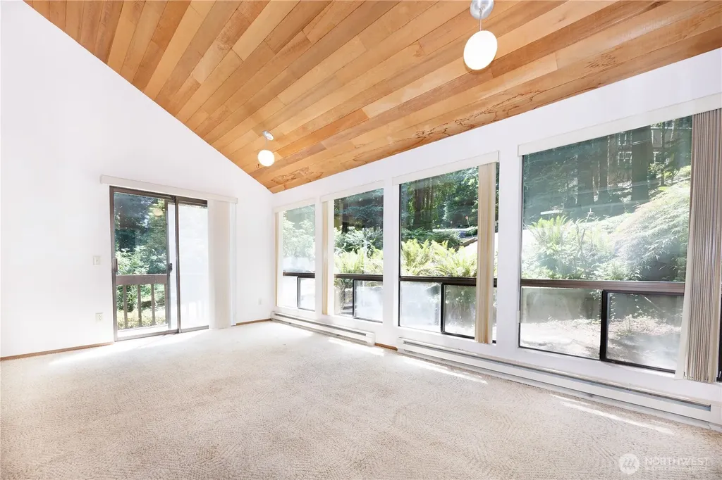 9 Sudden Valley Drive Bellingham WA 98229