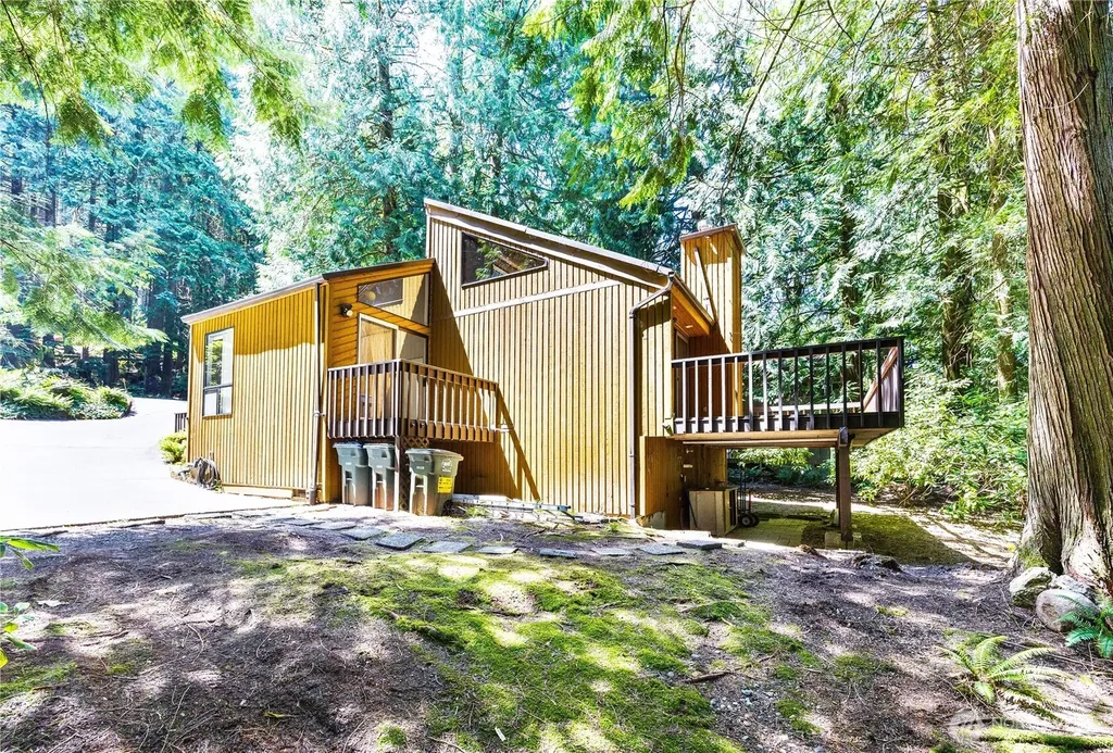 9 Sudden Valley Drive Bellingham WA 98229