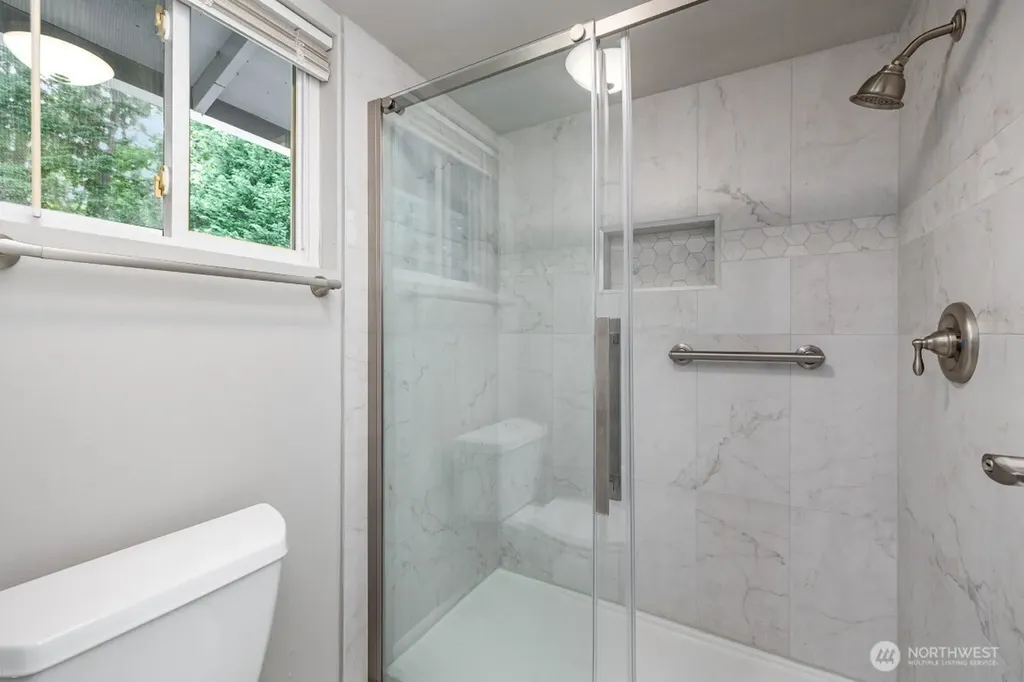 6445 131st Avenue SE Bellevue WA 98006
