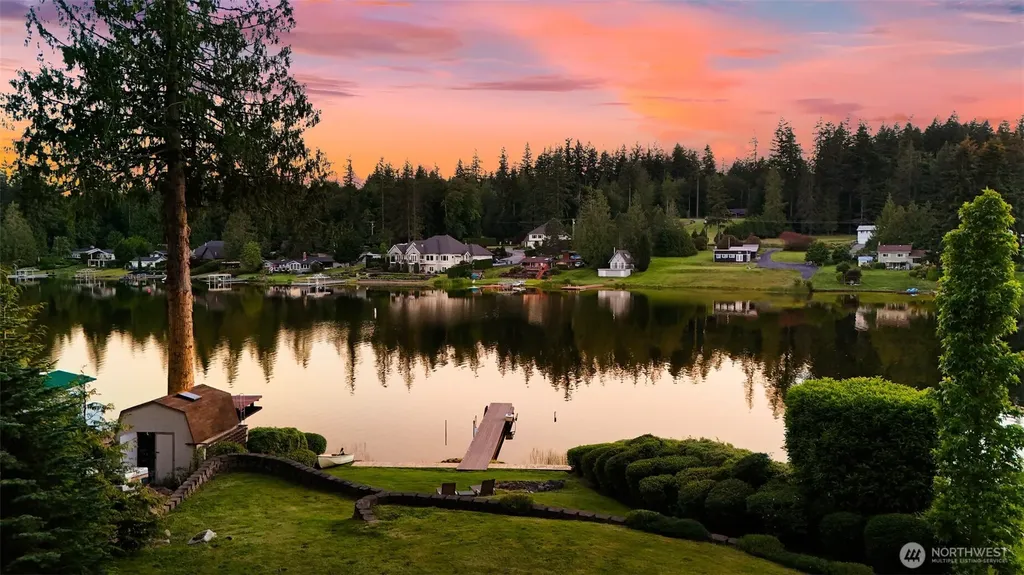 15404 Lakeview Avenue Stanwood WA 98292
