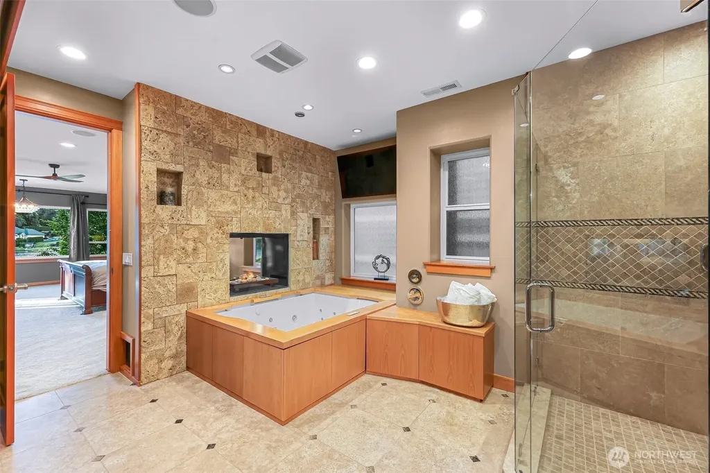 15404 Lakeview Avenue Stanwood WA 98292
