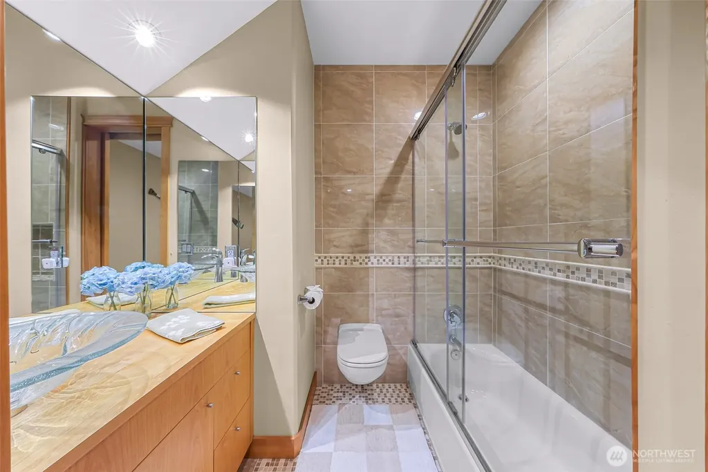 15404 Lakeview Avenue Stanwood WA 98292