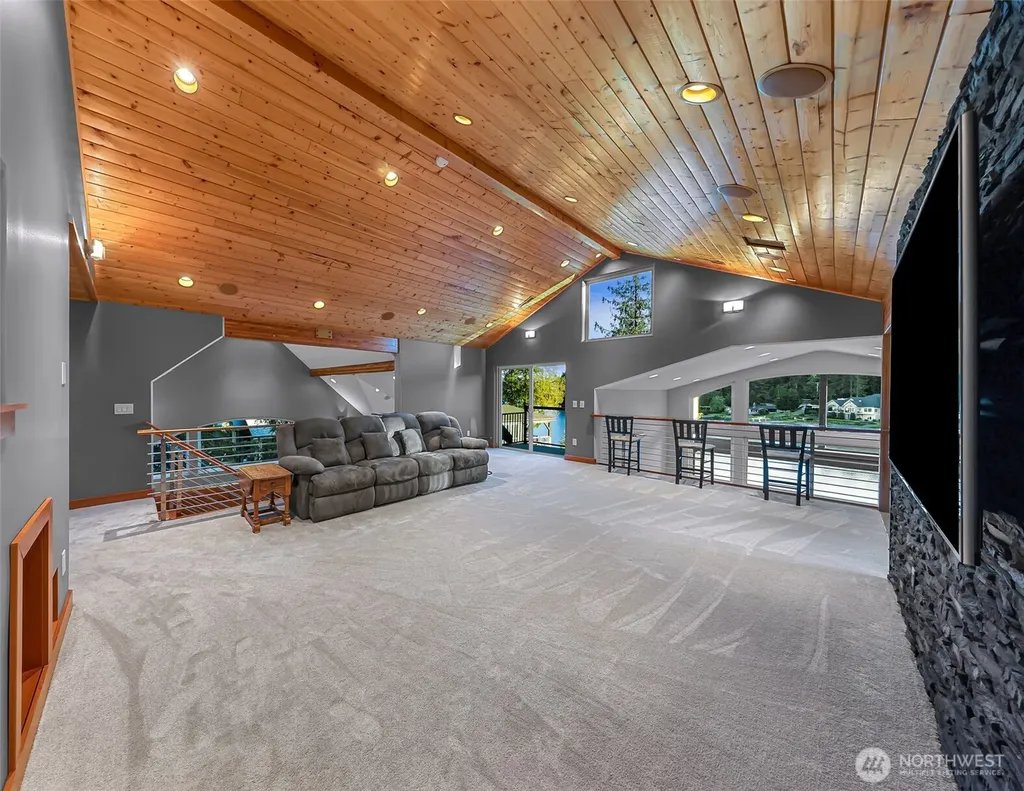 15404 Lakeview Avenue Stanwood WA 98292