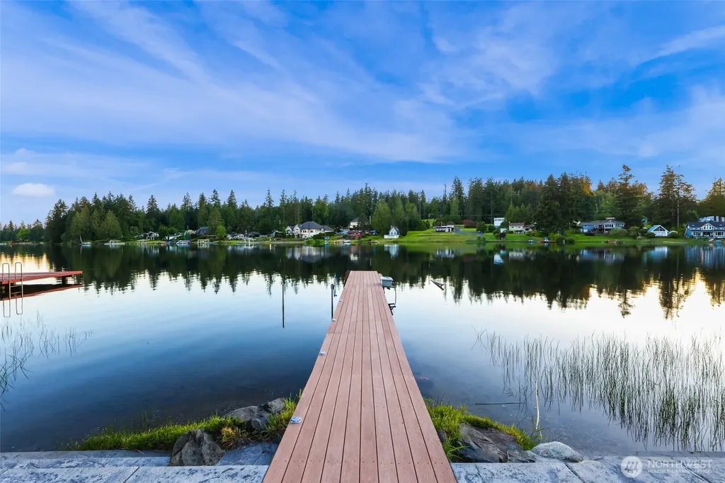 15404 Lakeview Avenue Stanwood WA 98292