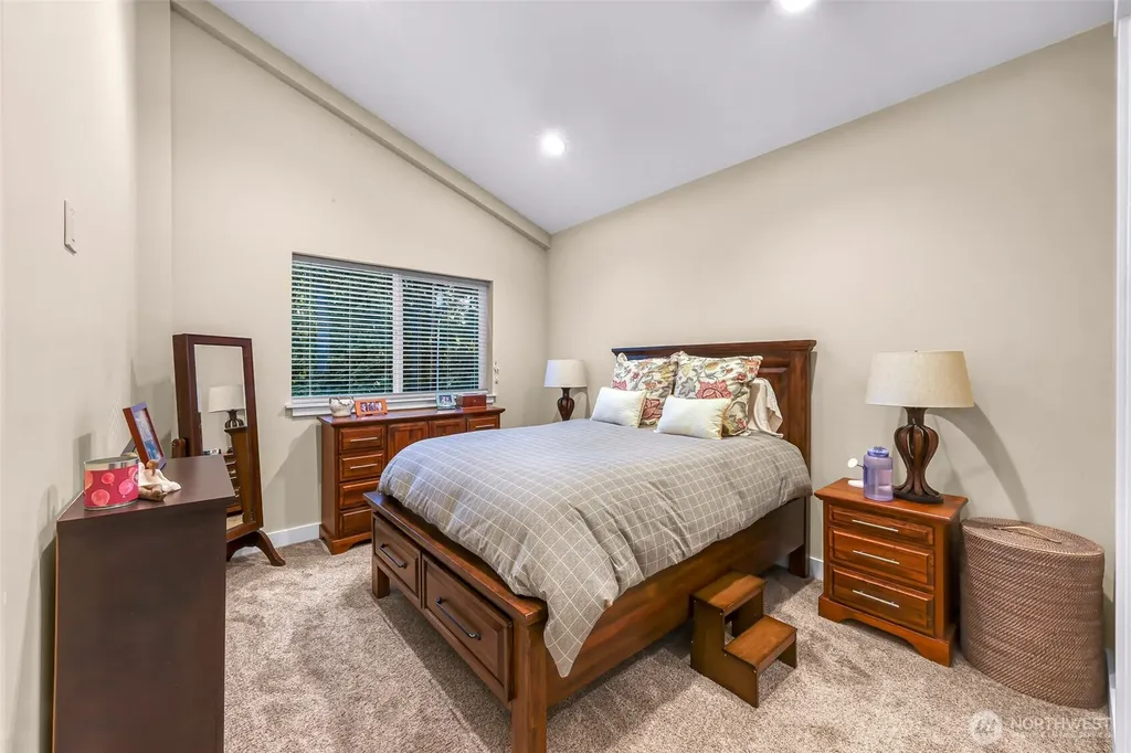 15404 Lakeview Avenue Stanwood WA 98292